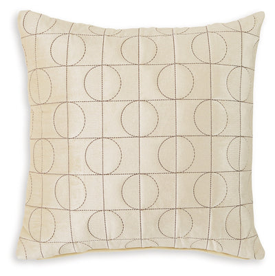 Kydner Pillows