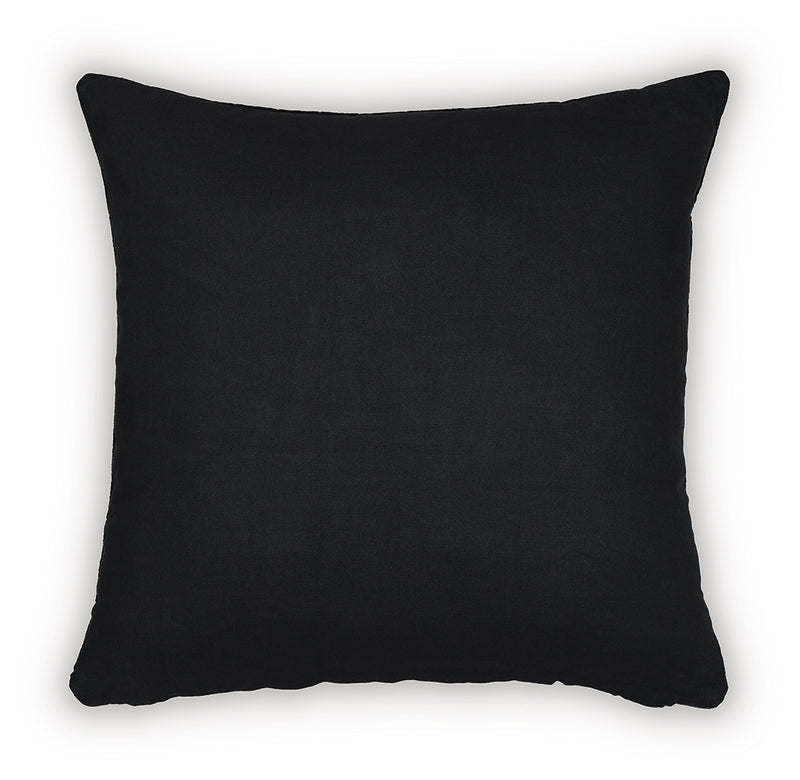 Kydner Pillows